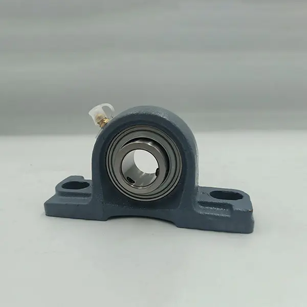 UCP204F-01